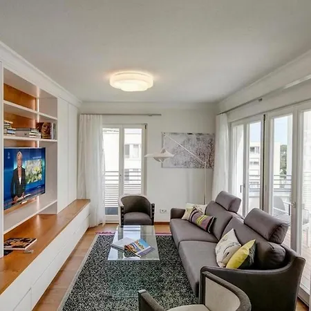 Amazing 3 Bedrooms München